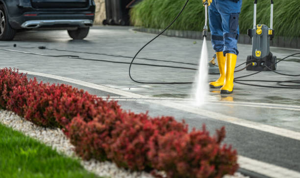 Best Commercial Pressure Washing  in Brookings, SD
